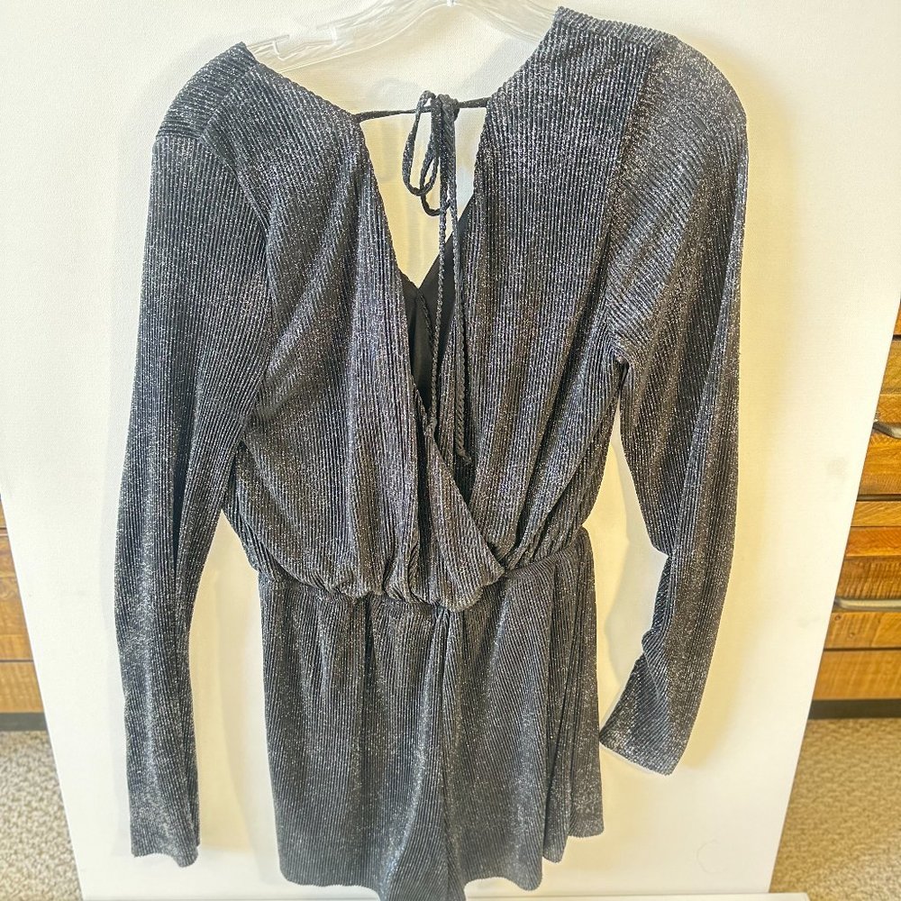 Shinny Silver Dressy Long Sleeve Shorts Suite